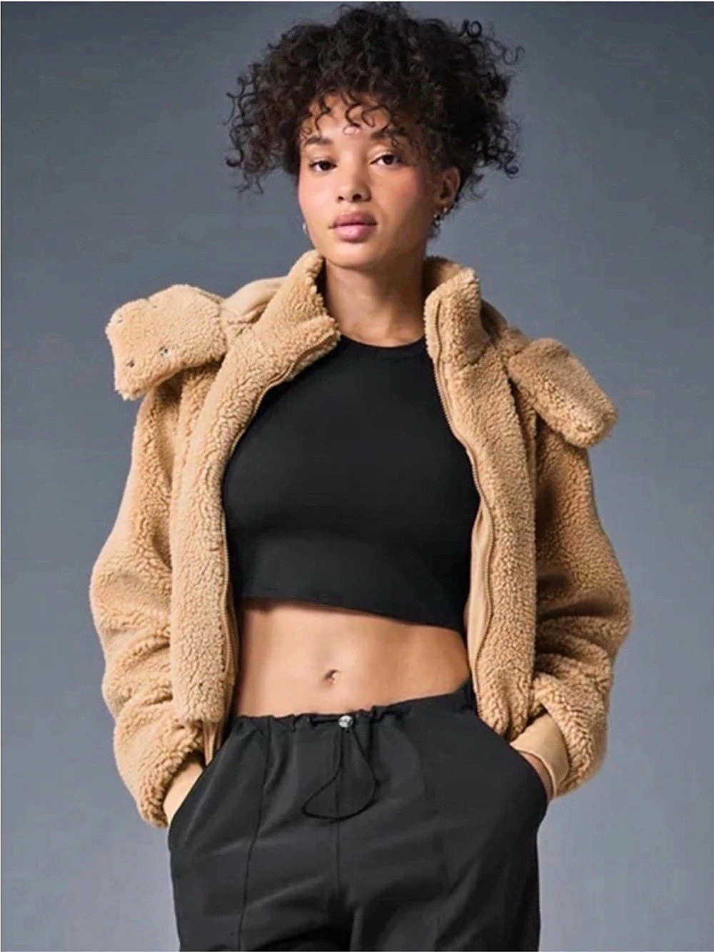 Alo Yoga  Foxy Sherpa Hooded Jacket